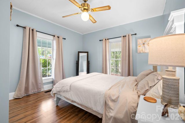 304 Garrou Avenue SE, Valdese, NC 28690