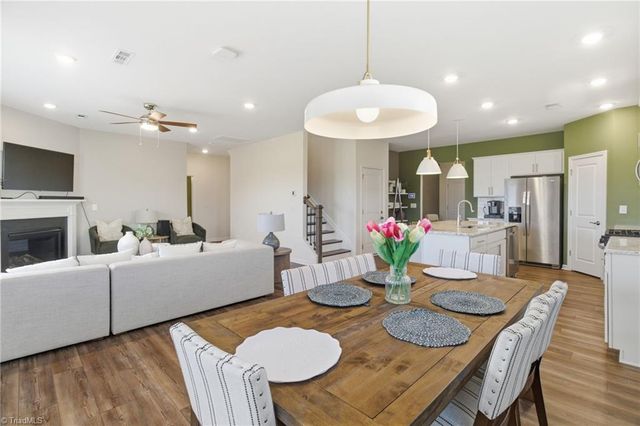 4217 Barrow Farm Road, Kernersville, NC 27284