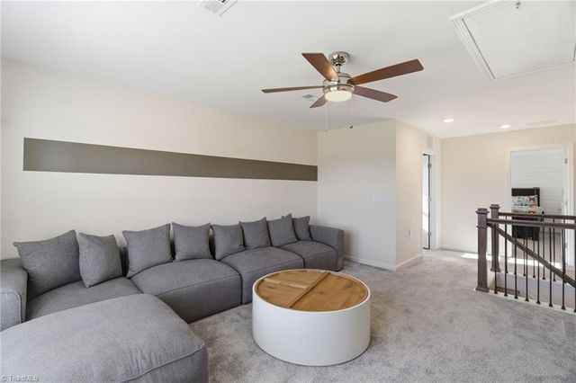 4217 Barrow Farm Road, Kernersville, NC 27284