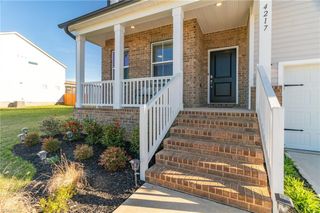 4217 Barrow Farm Road, Kernersville, NC 27284