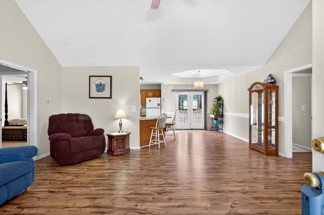 105 Falcon Lane, Chesnee, SC 29323