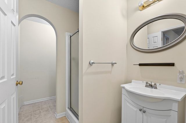 105 Falcon Lane, Chesnee, SC 29323