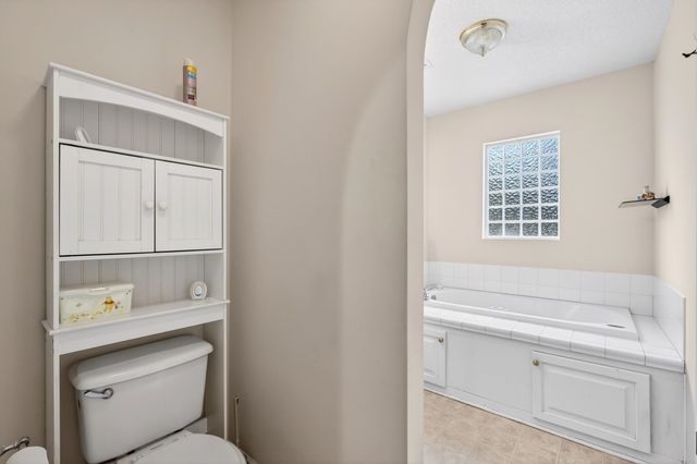 105 Falcon Lane, Chesnee, SC 29323