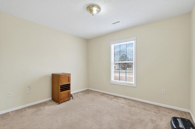 105 Falcon Lane, Chesnee, SC 29323