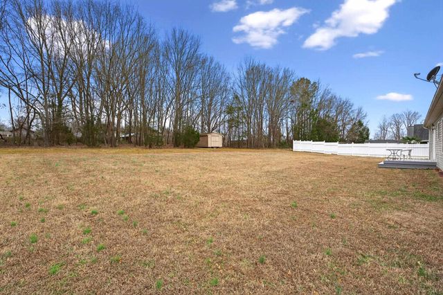 105 Falcon Lane, Chesnee, SC 29323