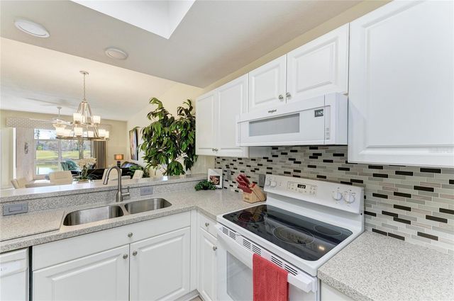 5350 HYLAND HILLS AVENUE 2512, Sarasota, FL 34241