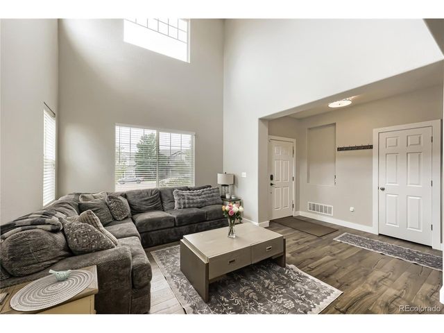 2420 Thistle Ct, Castle Rock, CO 80109