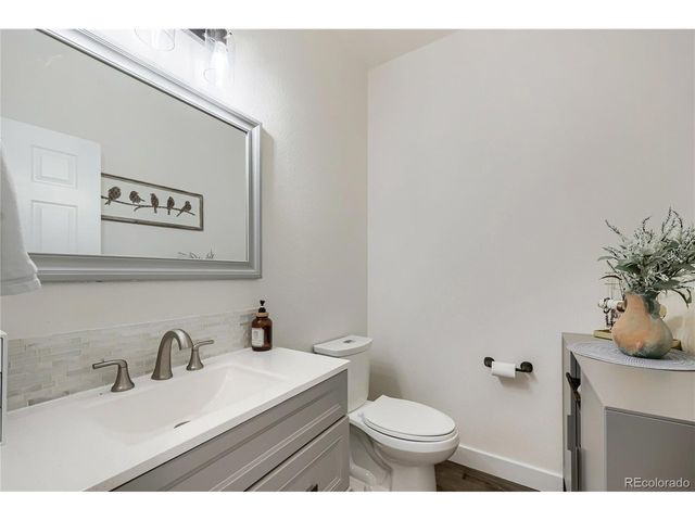 2420 Thistle Ct, Castle Rock, CO 80109