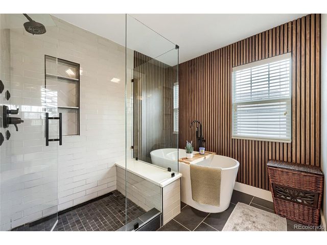 2420 Thistle Ct, Castle Rock, CO 80109