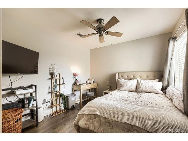 2420 Thistle Ct, Castle Rock, CO 80109
