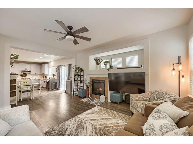 2420 Thistle Ct, Castle Rock, CO 80109