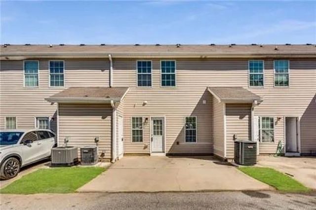 762 Commerce, Riverdale, GA 30296