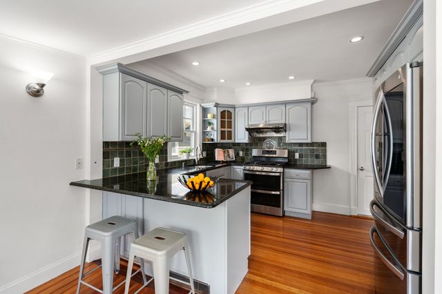 1200 Brook Road, Milton, MA 02186