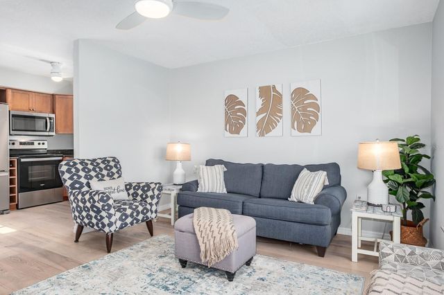 7151 SUNSET WAY 10, St Pete Beach, FL 33706