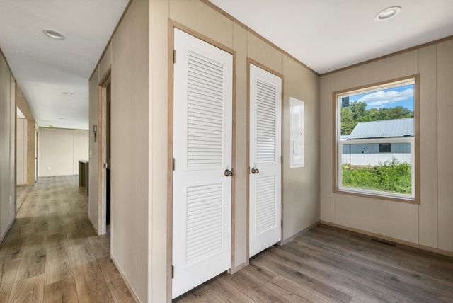 4 Leisure Lane, Belmont, NH 03220