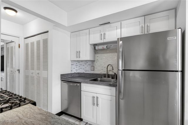 8067 Independence Drive D, Mentor, OH 44060