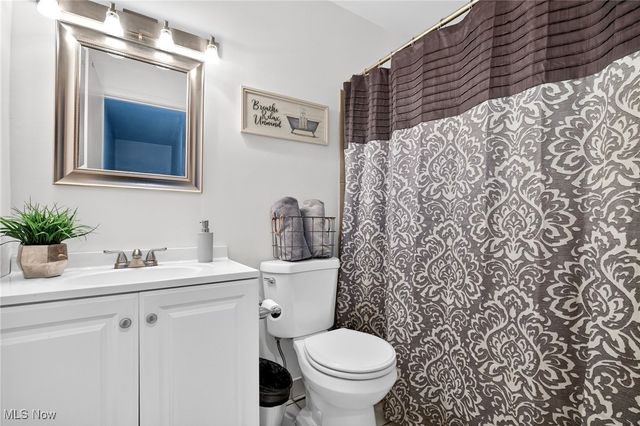 8067 Independence Drive D, Mentor, OH 44060