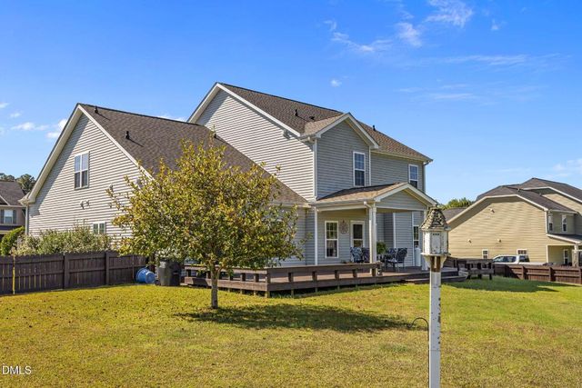 30 Sunbury Court, Zebulon, NC 27597