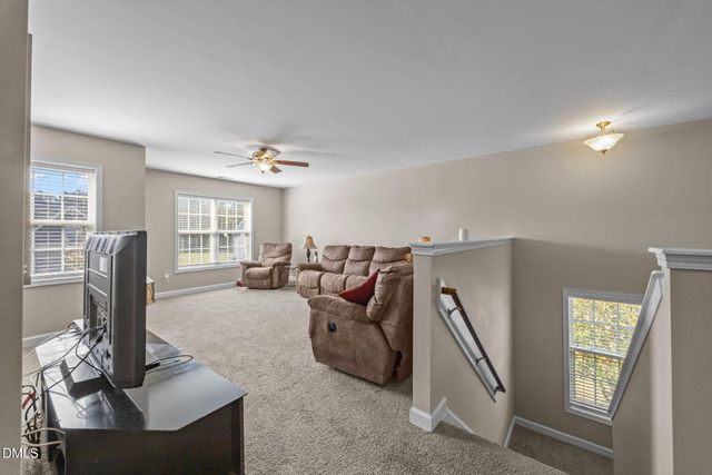 30 Sunbury Court, Zebulon, NC 27597