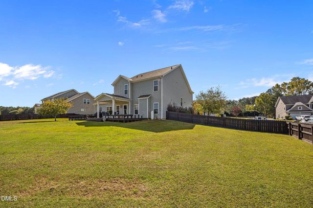 30 Sunbury Court, Zebulon, NC 27597