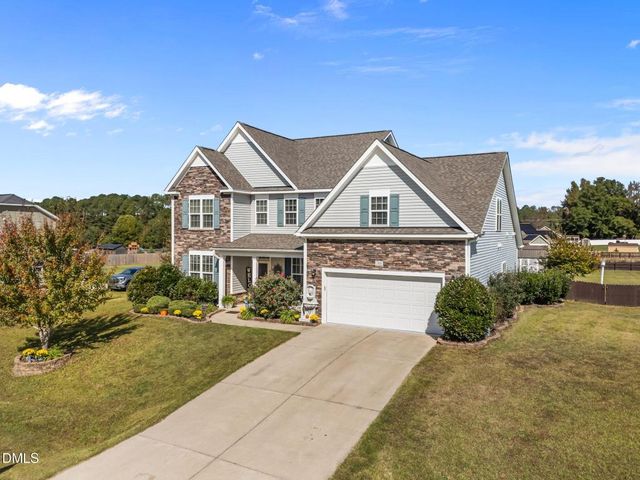 30 Sunbury Court, Zebulon, NC 27597