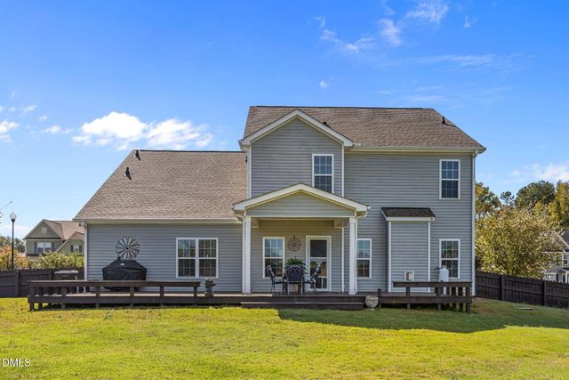 30 Sunbury Court, Zebulon, NC 27597