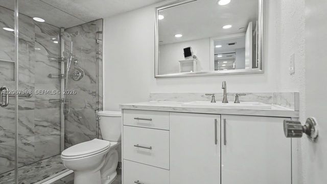 1300 Saint Charles Pl 417, Pembroke Pines, FL 33026