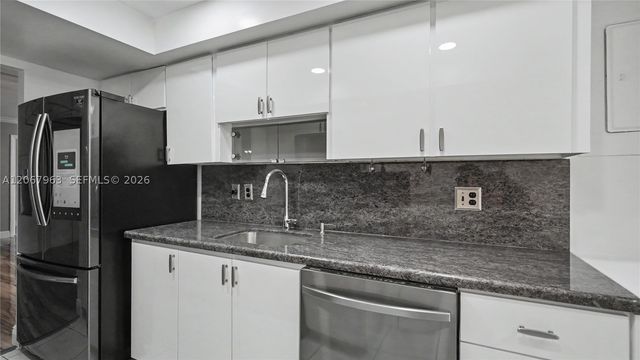 1300 Saint Charles Pl 417, Pembroke Pines, FL 33026