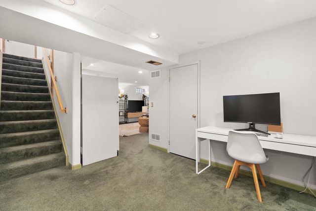 2214 Woodside Drive, Cross Plains, WI 53528