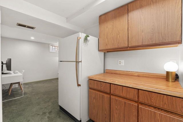 2214 Woodside Drive, Cross Plains, WI 53528