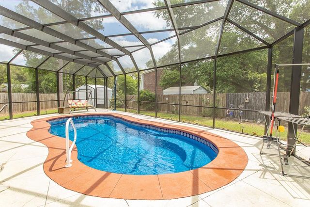 1630 Edgewood Dr., Little River, SC 29566