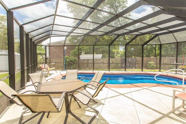 1630 Edgewood Dr., Little River, SC 29566