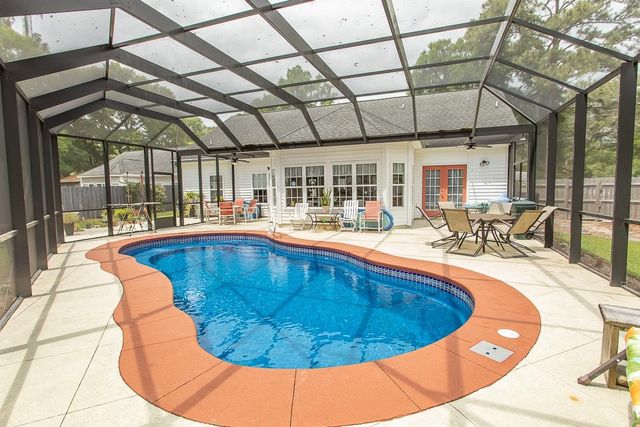 1630 Edgewood Dr., Little River, SC 29566