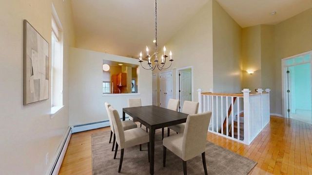 24 Fox Run Road, Essex, VT 05452