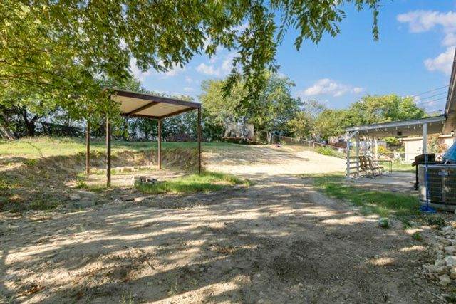 6110 Ivy Hill Road, Fort Worth, TX 76135