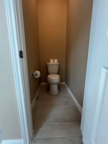18206 Sonresa Way, Tomball, TX 77377