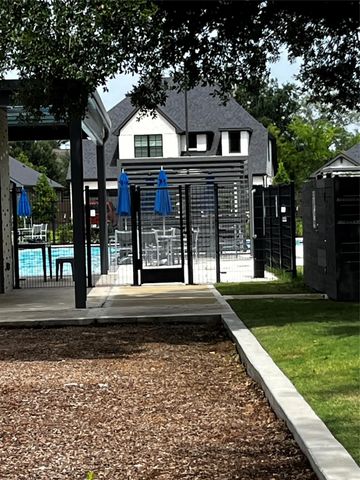 18206 Sonresa Way, Tomball, TX 77377