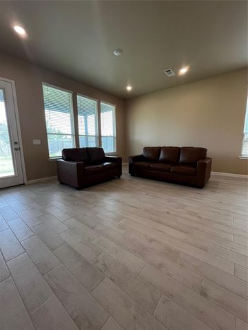18206 Sonresa Way, Tomball, TX 77377
