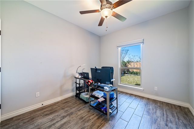 2429 Badlands Dr, Corpus Christi, TX 78414