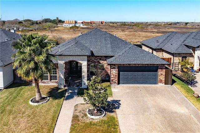 2429 Badlands Dr, Corpus Christi, TX 78414