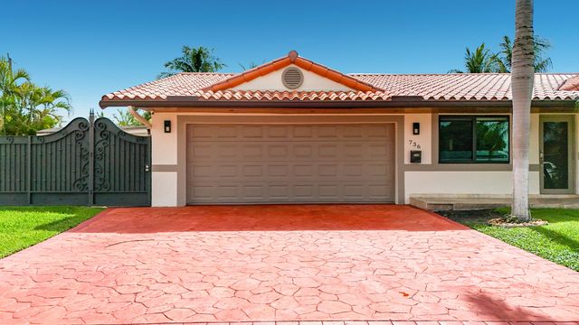 736 NW 12th Avenue, Dania Beach, FL 33004