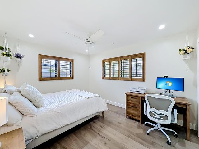 736 NW 12th Avenue, Dania Beach, FL 33004
