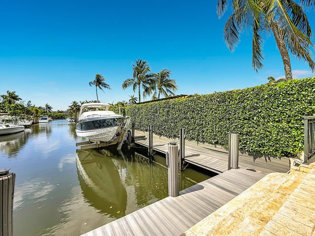 736 NW 12th Avenue, Dania Beach, FL 33004