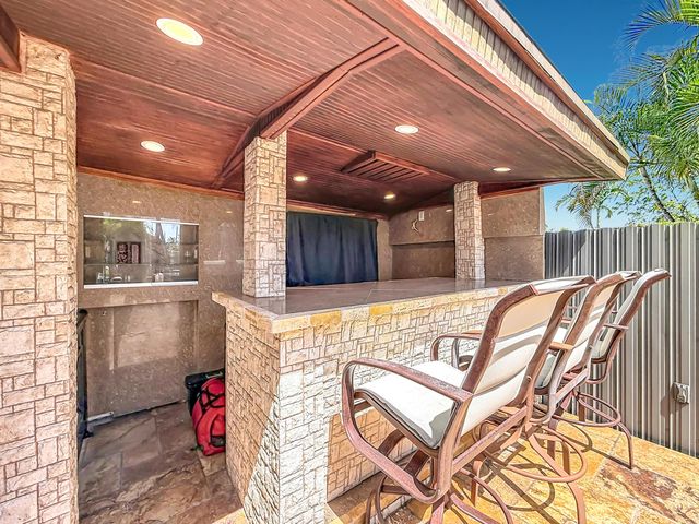 736 NW 12th Avenue, Dania Beach, FL 33004