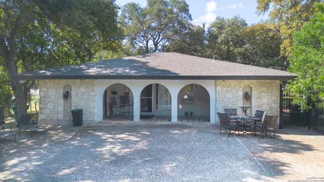 5410 Plantation, San Antonio, TX 78230