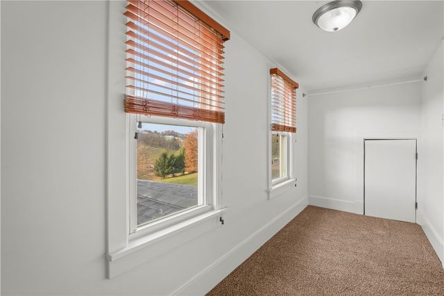 2667 Jefferson Ave, Canton Twp, PA 15301