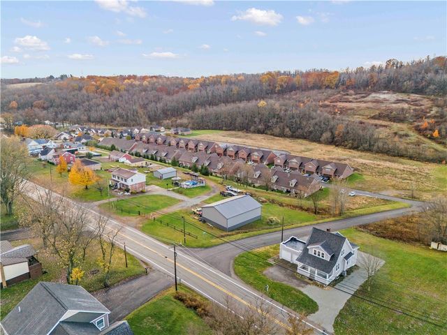 2667 Jefferson Ave, Canton Twp, PA 15301