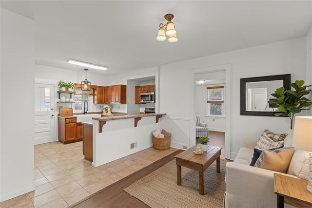 2667 Jefferson Ave, Canton Twp, PA 15301