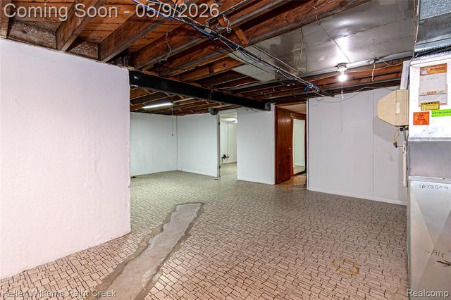 20761 Shoreview Street, Clinton Township, MI 48035