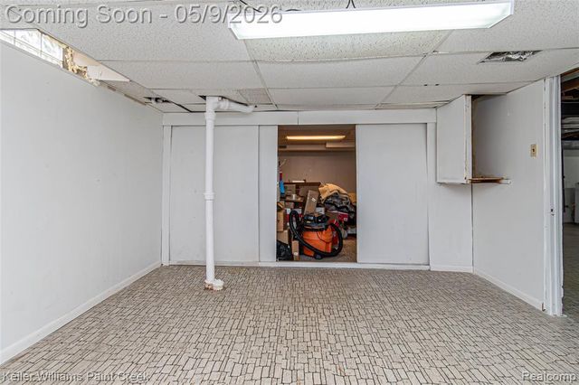 20761 Shoreview Street, Clinton Township, MI 48035